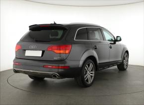 Audi Q7  3.0 TDI 