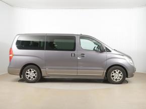 Hyundai H-1 Tour  2.5 CRDi 