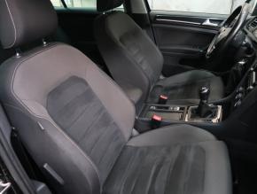 Volkswagen Golf  2.0 TDI 