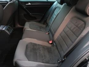 Volkswagen Golf  2.0 TDI 