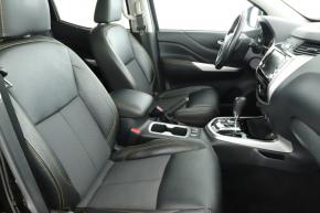 Nissan Navara  2.3 dCi 