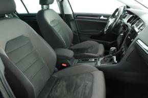 Volkswagen Golf  2.0 TDI 