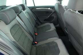 Volkswagen Golf  2.0 TDI 