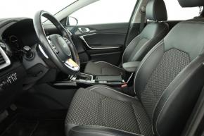 Kia Ceed  1.6 GDI plug-in 