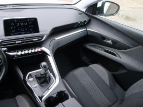 Peugeot 3008  1.2 PureTech Active Pack 