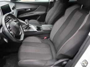 Peugeot 3008  1.2 PureTech Active Pack 