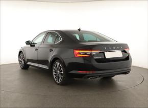 Škoda Superb  2.0 TSI Laurin & Klement 