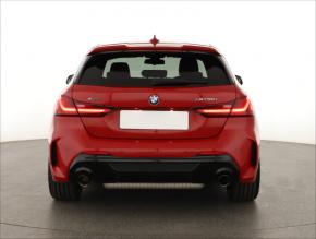 BMW 1  M135i xDrive M Performance 