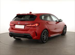 BMW 1  M135i xDrive M Performance 