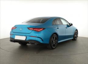 Mercedes-Benz CLA  200 AMG Paket 