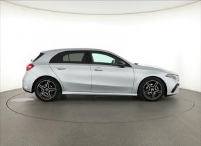 Mercedes-Benz A  A 180 AMG Line 