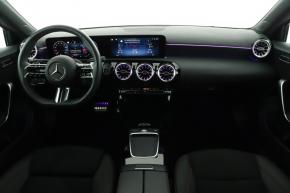 Mercedes-Benz A  A 180 AMG Line 