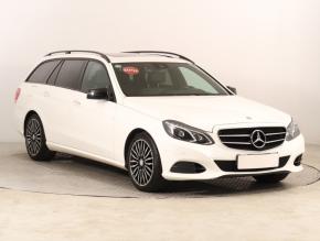 Mercedes-Benz E  E 220 BlueTEC 4MATIC 