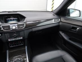 Mercedes-Benz E  E 220 BlueTEC 4MATIC 