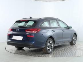 Hyundai i30  1.5 DPI Smart 