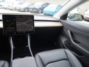 Tesla Model 3  Long Range 4WD 76kWh 