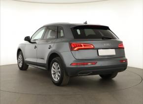 Audi Q5  2.0 TDI 