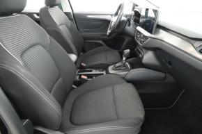 Ford Focus  1.0 MHEV Titanium 