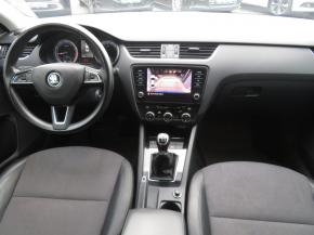 Škoda Octavia  1.5 TSI 