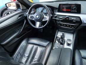 BMW 5  530i 