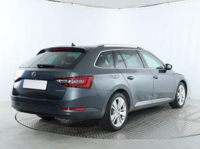 Škoda Superb  2.0 TDI 