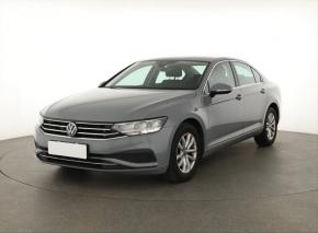 Volkswagen Passat  1.5 TSI 