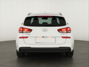 Hyundai i30  1.4 T-GDI 