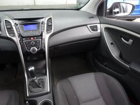 Hyundai i30  1.4 CVVT 