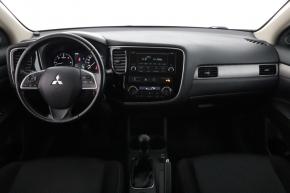 Mitsubishi Outlander  2.2 DI-D 