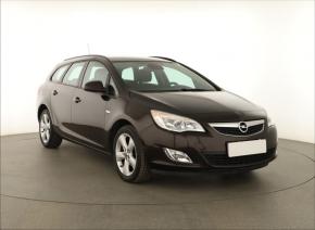 Opel Astra  1.4 T 