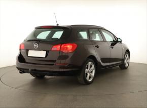 Opel Astra  1.4 T 