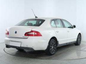 Škoda Superb  2.0 TDI 