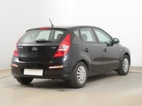 Hyundai i30  1.4 CVVT 