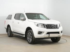 Nissan  2.3 dCi 