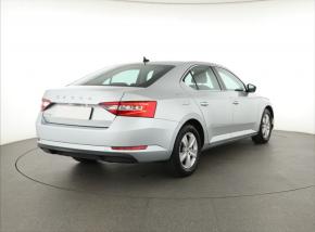 Škoda Superb  2.0 TDI 