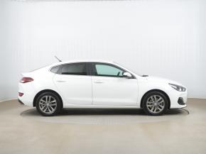 Hyundai i30 Fastback  1.6 CRDi 