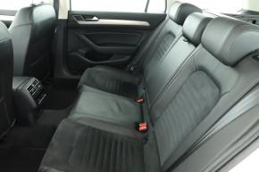 Volkswagen Passat  2.0 TDI 