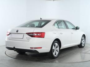 Škoda Superb  2.0 TDI 