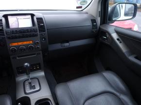 Nissan Pathfinder  2.5 dCi 