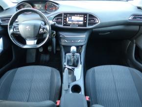 Peugeot 308  1.6 e-HDi 