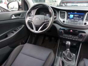 Hyundai Tucson  1.7 CRDi 