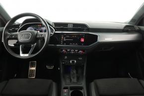 Audi Q3  45 TFSI S line 