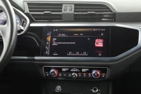 Audi Q3  45 TFSI S line 