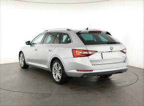 Škoda Superb  2.0 TDI 