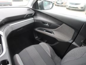 Peugeot 5008  PureTech 130 