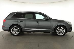 Audi Q7  3.0 TDI S-Line 