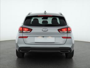 Hyundai i30  1.5 T-GDI MHEV Smart 