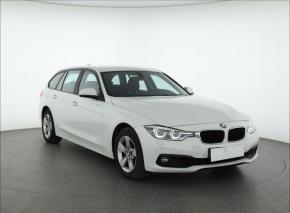 BMW  320 i xDrive 