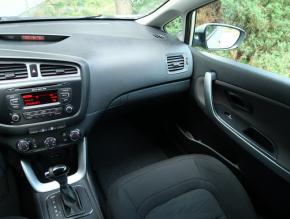 Kia Ceed  1.6 CRDi 