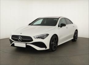 Mercedes-Benz CLA  180 AMG 